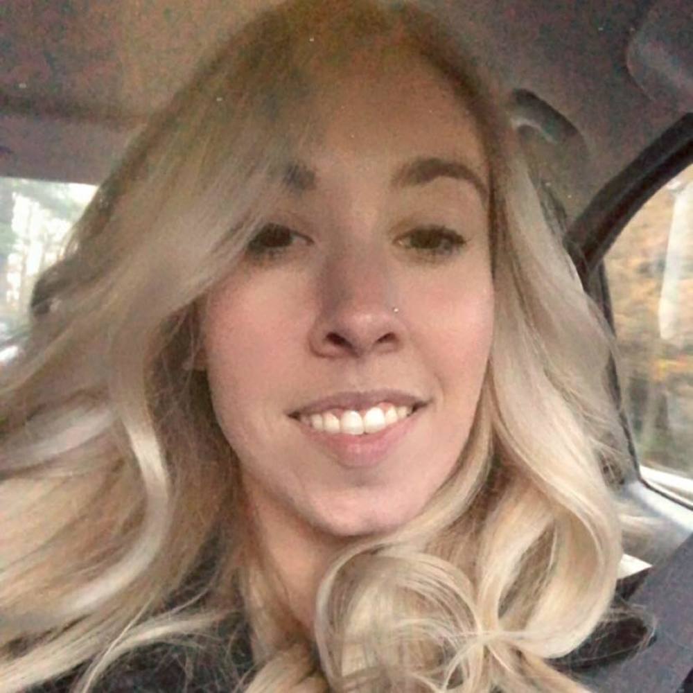 Meet your Posher, Debra